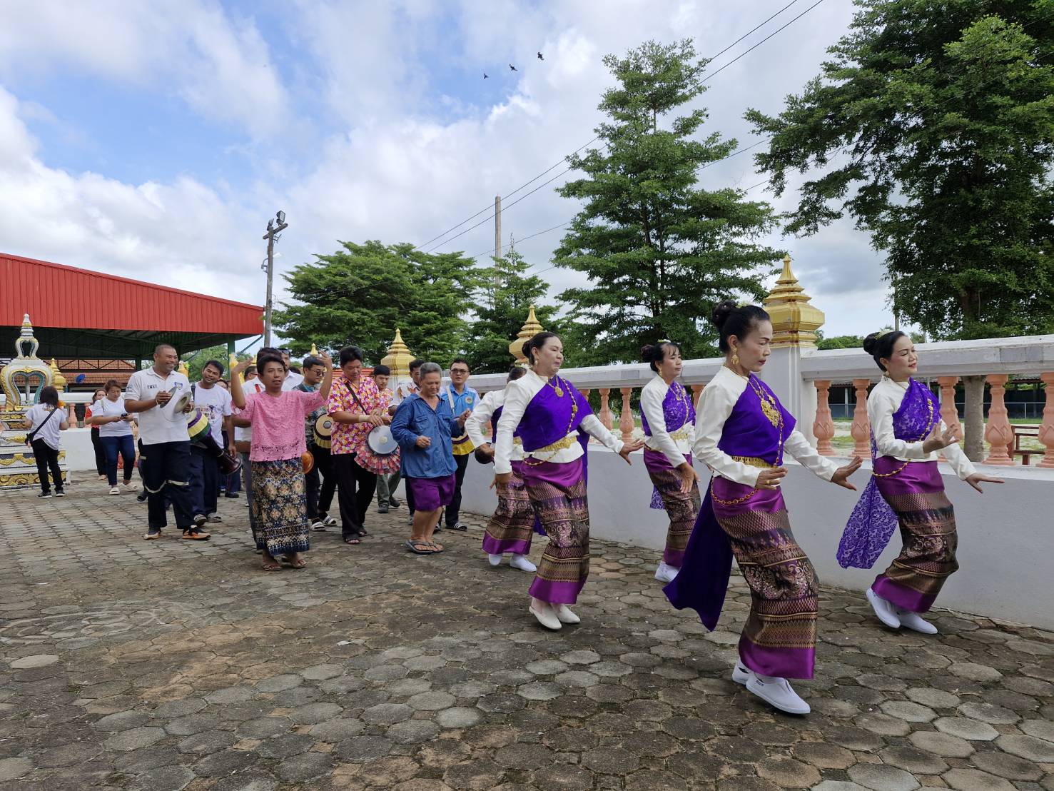 รูปจากอัลบั้ม แห่เทียนพรรษา