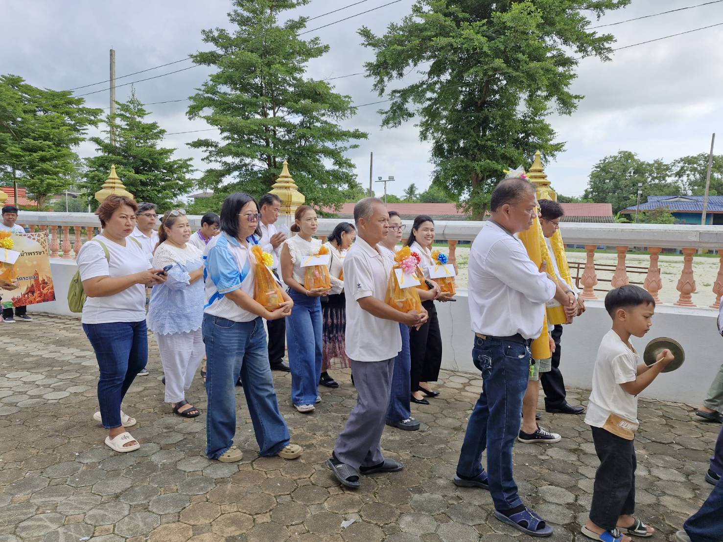 รูปจากอัลบั้ม แห่เทียนพรรษา